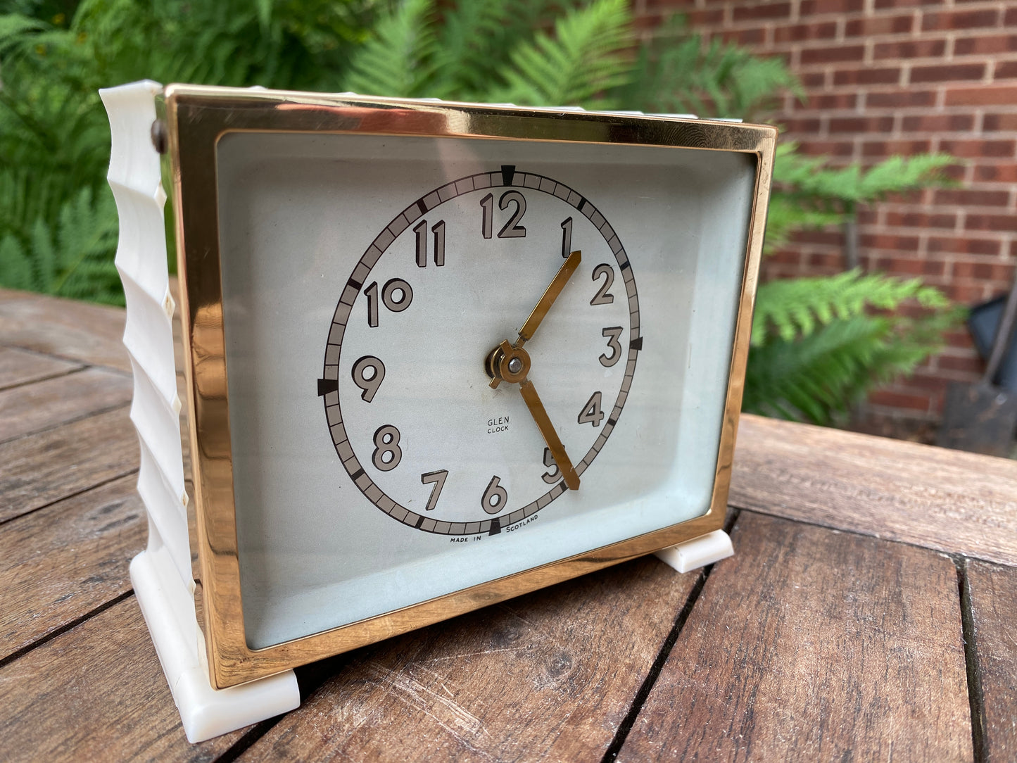 LSM Glen Clock Made in Scotland Art Deco Bakelite Bedside Clock c1930