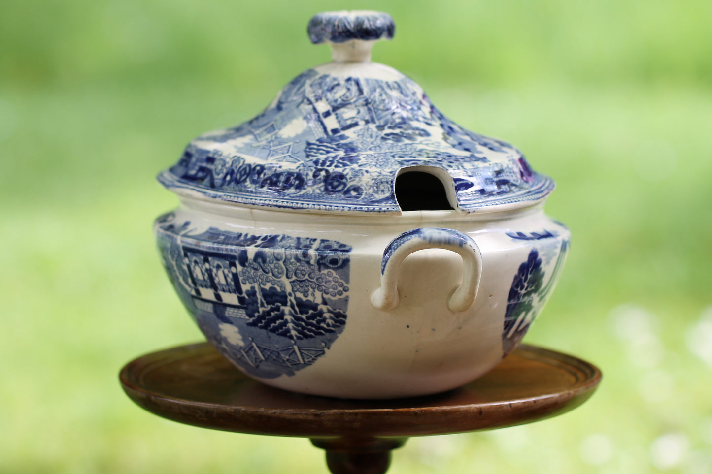 Antique Blue Willow Pattern LARGE Lidded Tureen c1850