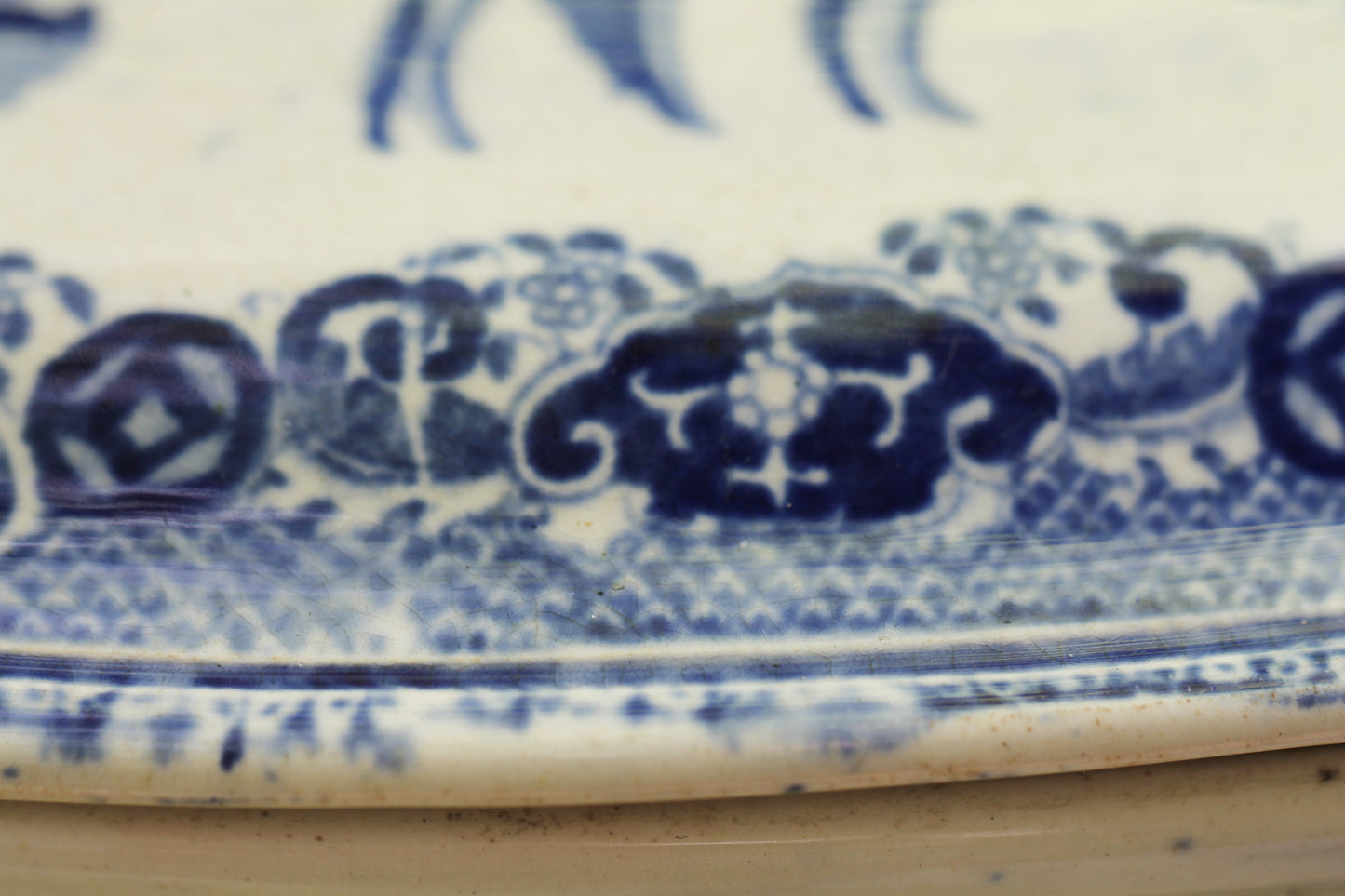 Antique Blue Willow Pattern LARGE Lidded Tureen c1850