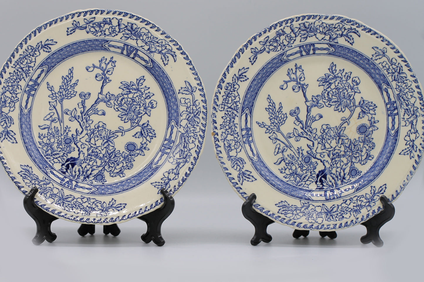 Vintage Alfred Meakin Side Plates in Blue and White Floral Oriental Design c1937