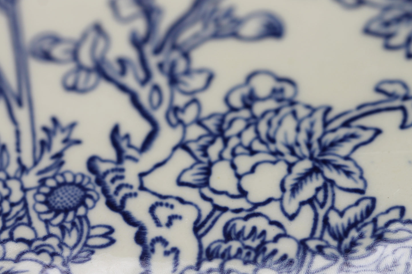 Vintage Alfred Meakin Side Plates in Blue and White Floral Oriental Design c1937