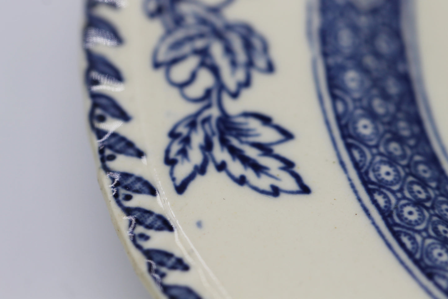 Vintage Alfred Meakin Side Plates in Blue and White Floral Oriental Design c1937