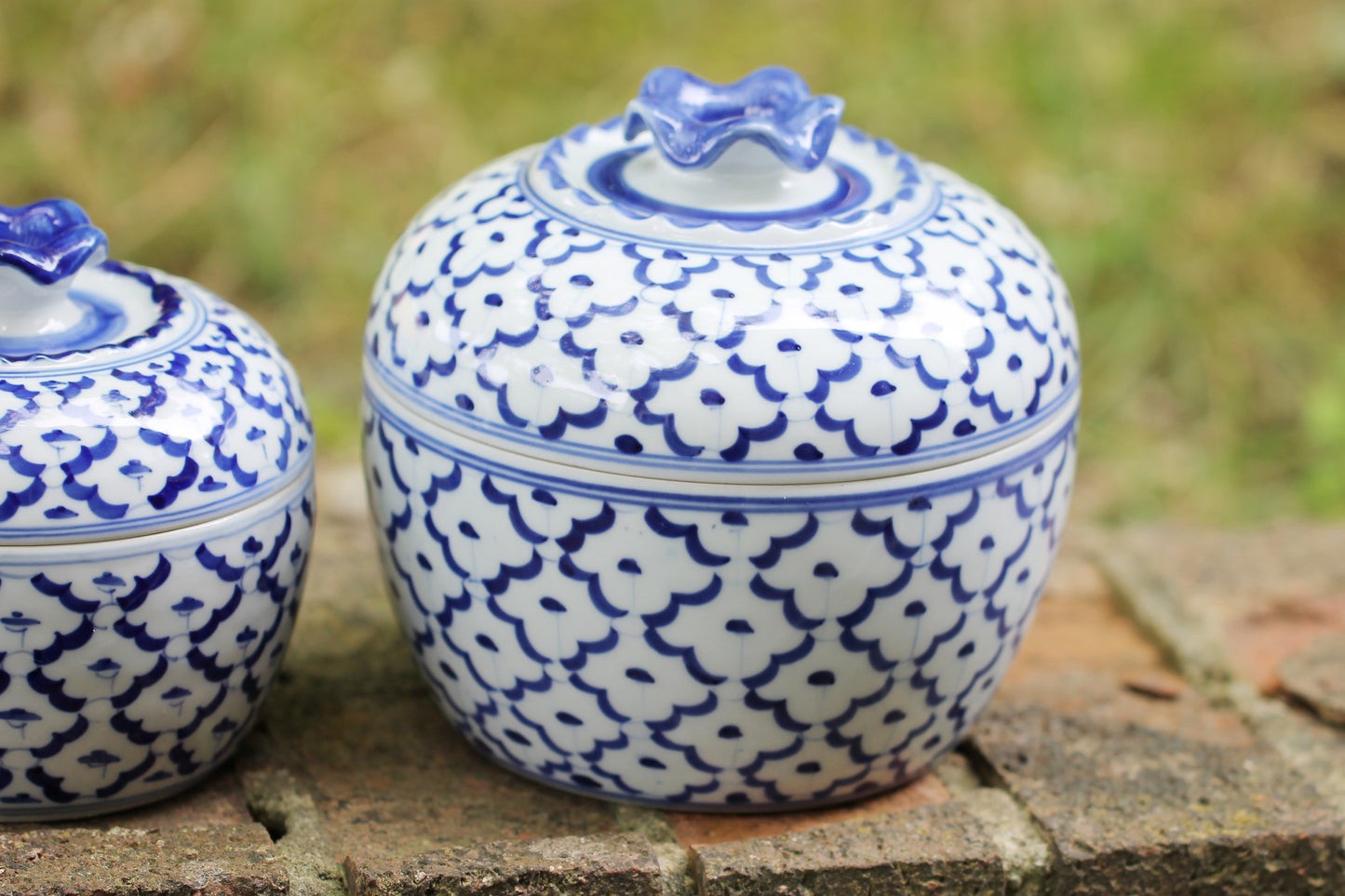 Early 20th Century Chinese Porcelain Blue and White Lidded Jars and Comport