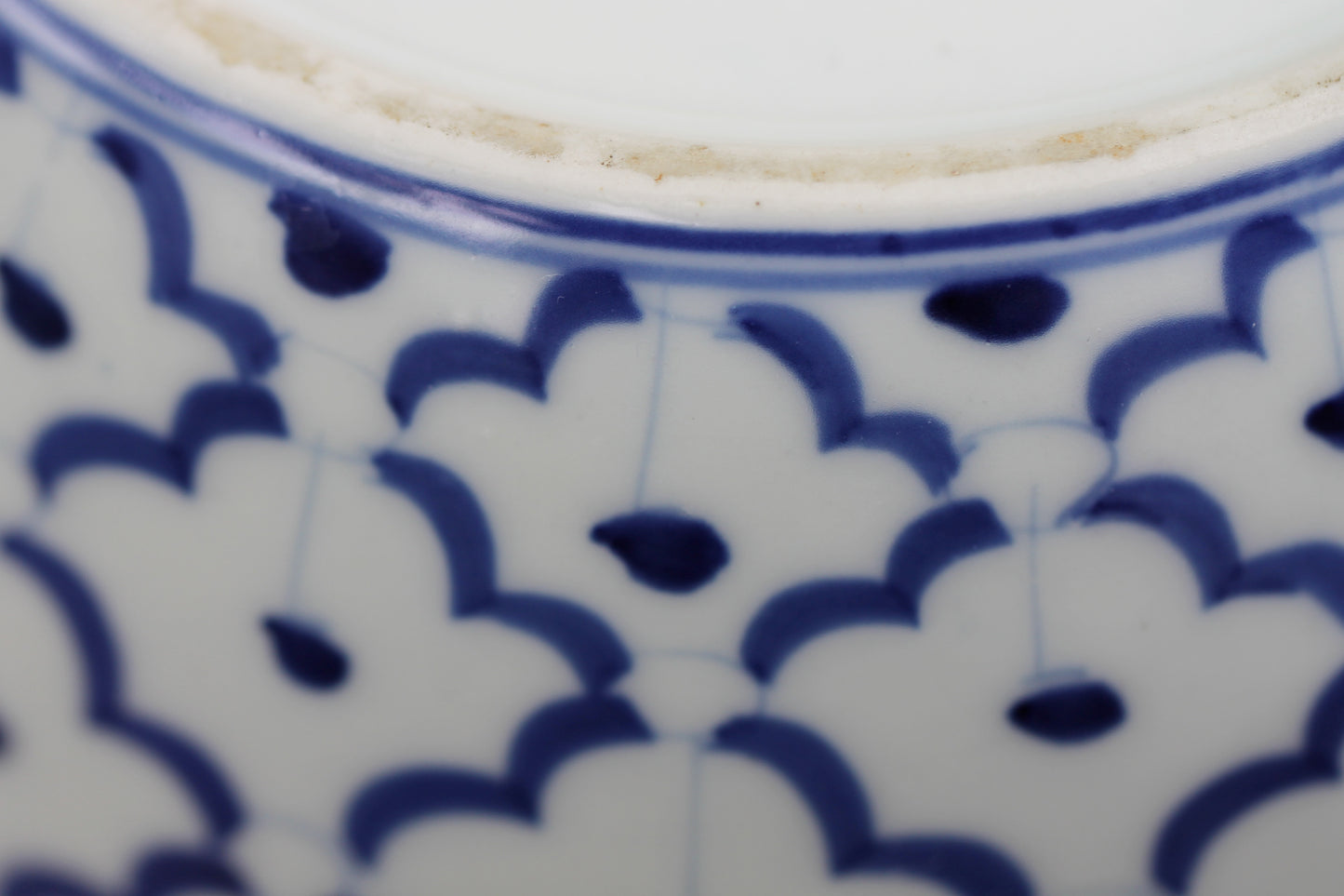 Early 20th Century Chinese Porcelain Blue and White Lidded Jars and Comport