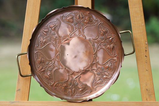 Circa 1900s An Antique Art Nouveau Joseph Sankey & Jones Bilston Copper Tray with Brass Handles and Bun feet