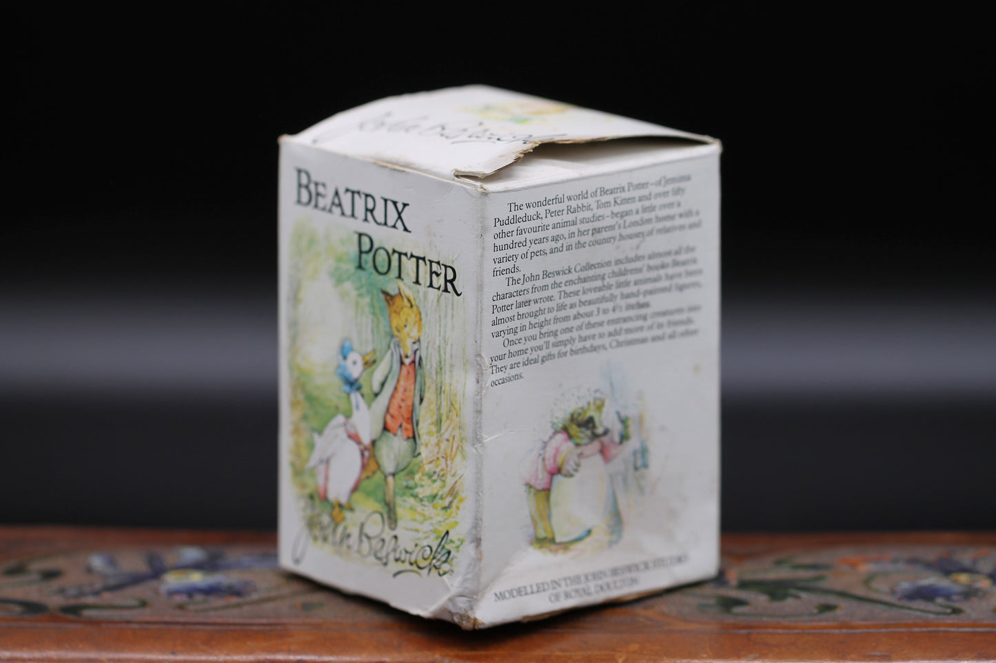 Vintage Royal Doulton Beswick Beatrix Potter Figurine "Benjamin Bunny" with box