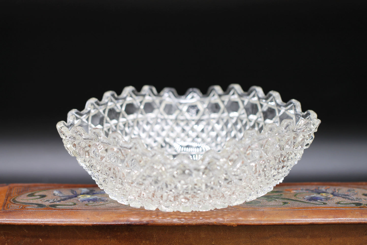 c1927 English SOWERBY Chunky Pressed Glass Bowl Deep Crimped 7inch design pattern 2266