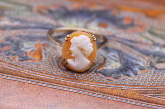 Vintage 9ct Gold Bar Cameo Ring c1989