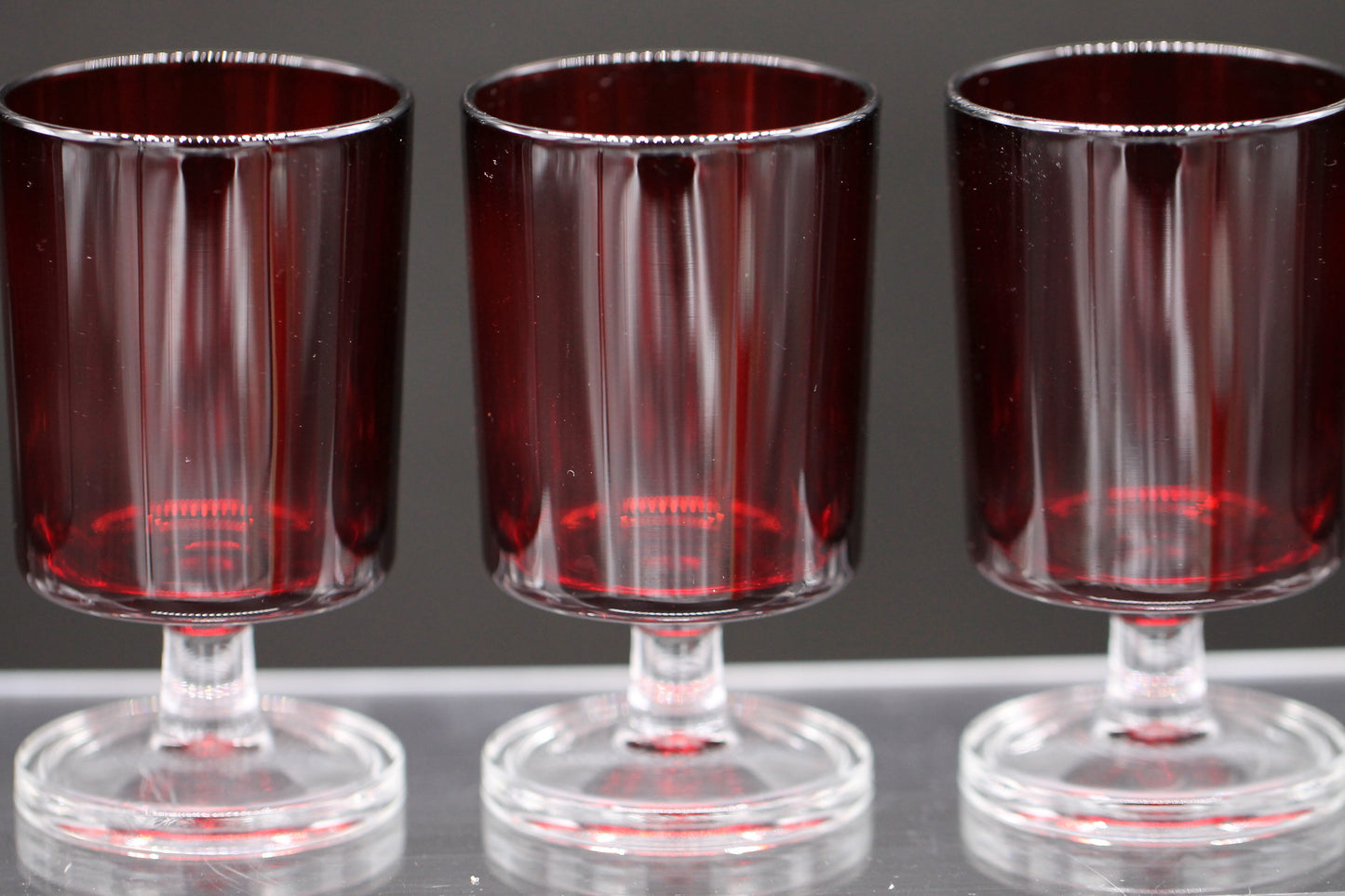 Set of 5 Mid-Century Modern D'Arques French Crystal Sherry / Wine Glasses in Red, 1960s