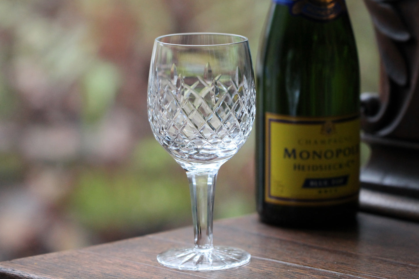 SIX Vintage Cut Crystal Wine Glasses / Water Goblet with Cut Foot and faceted Stem