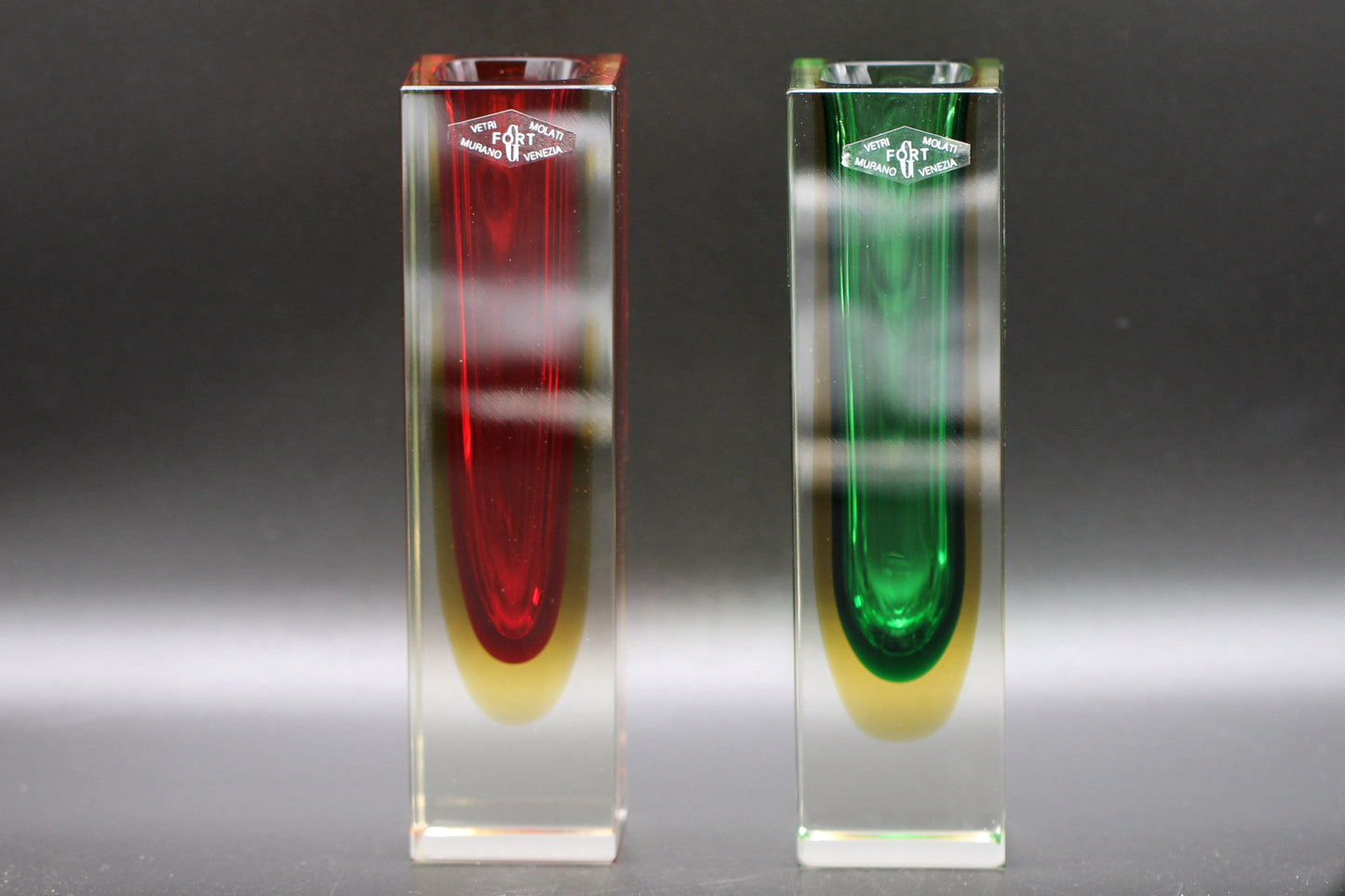 Pair of Mid-century Modern Murano Glass Sommerso Vase attributed to Flavio Poli, 1970s