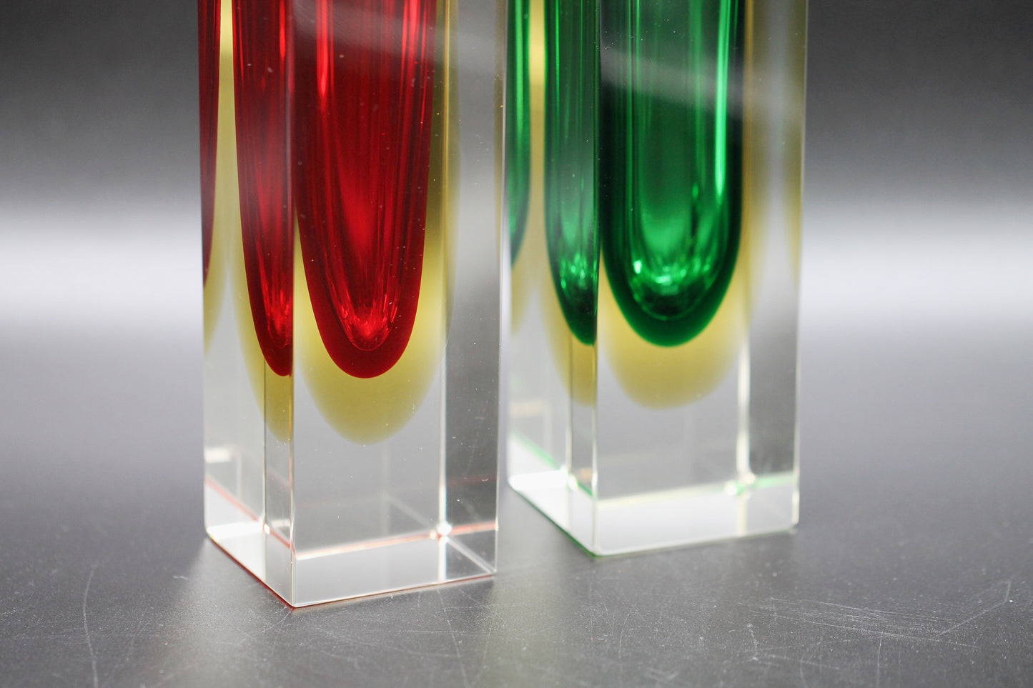 Pair of Mid-century Modern Murano Glass Sommerso Vase attributed to Flavio Poli, 1970s