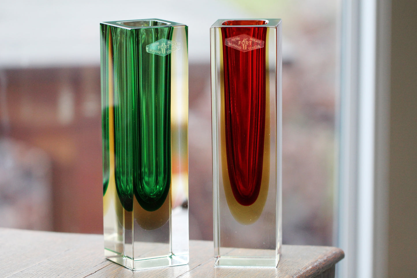 Pair of Mid-century Modern Murano Glass Sommerso Vase attributed to Flavio Poli, 1970s